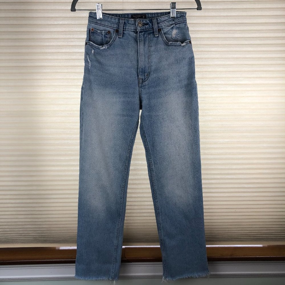 Abercrombie & Fitch High Rise Zoe Natural Rise Ankle Straight Jeans Western